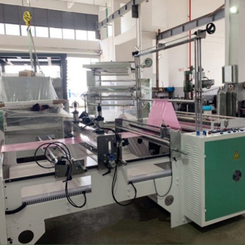 600 Type Double-Layer Heat Sealing And Cold Cutting Bag Making Machine