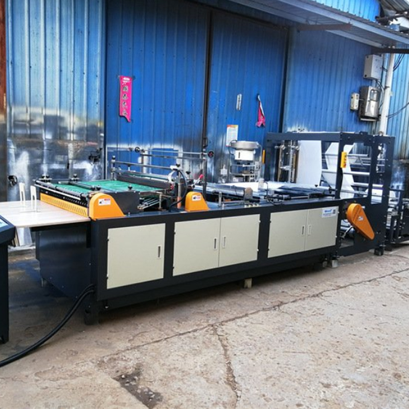 WY-800 Type Pe Automatic Top Button Zip Machine Bag Making Machine Garment Bag