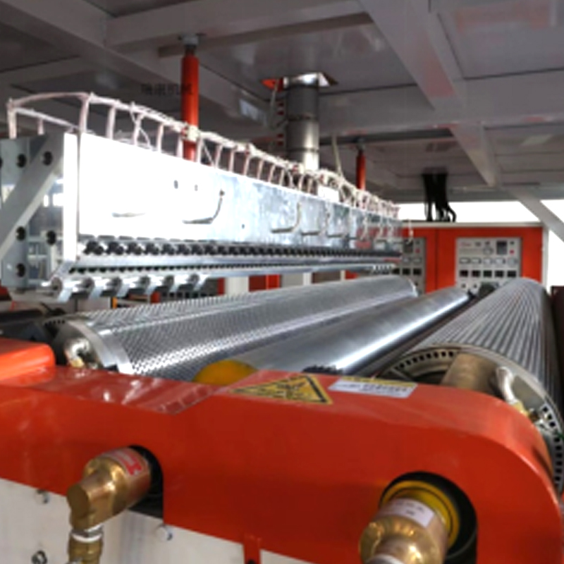 1600 4-Layer Laminating Machine Bubble Film Film Machine -3 Screws-2 Die Heads